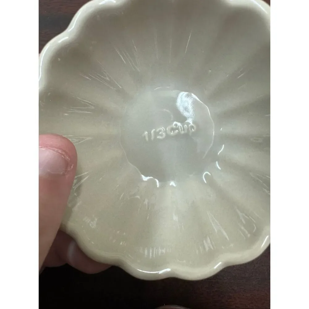 New The Pioneer Woman 3 Measuring Bowls